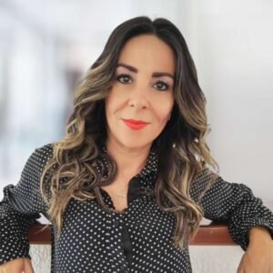 Consultora Católica Emilia Higuera