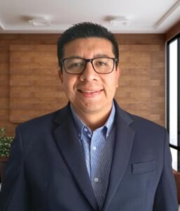 Consultor José Iván M.
